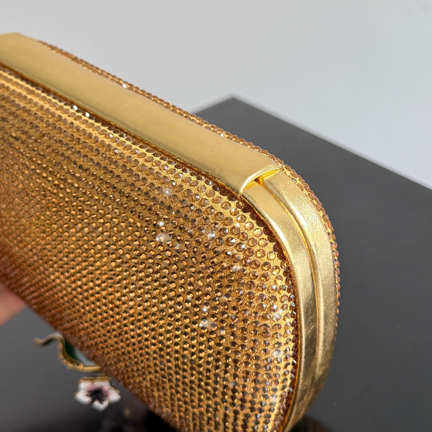 Bottega Veneta 2026 Knot Embellished Clutch 19cm Gold Crystal Leather Minaudière