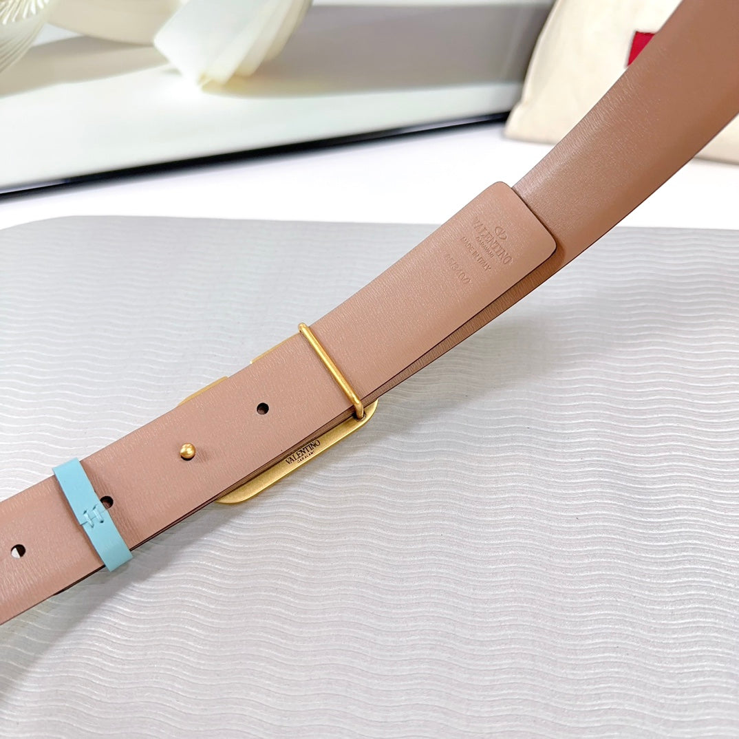 The Bold Edition Belt 30mm Cloud BLue Rose Calfskin Gold Buckle