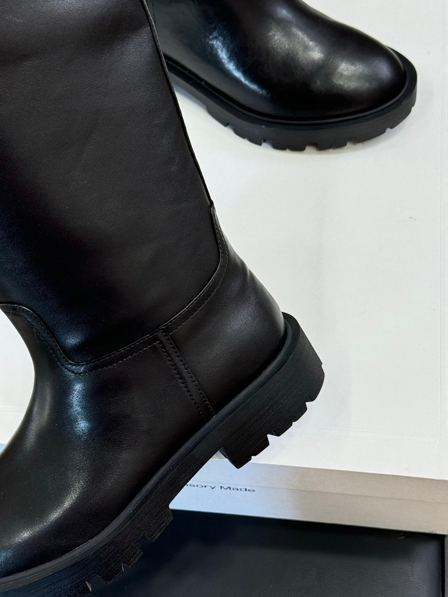 Gucci 2025 Arc de Triomphe Boot Black Calfskin 562168