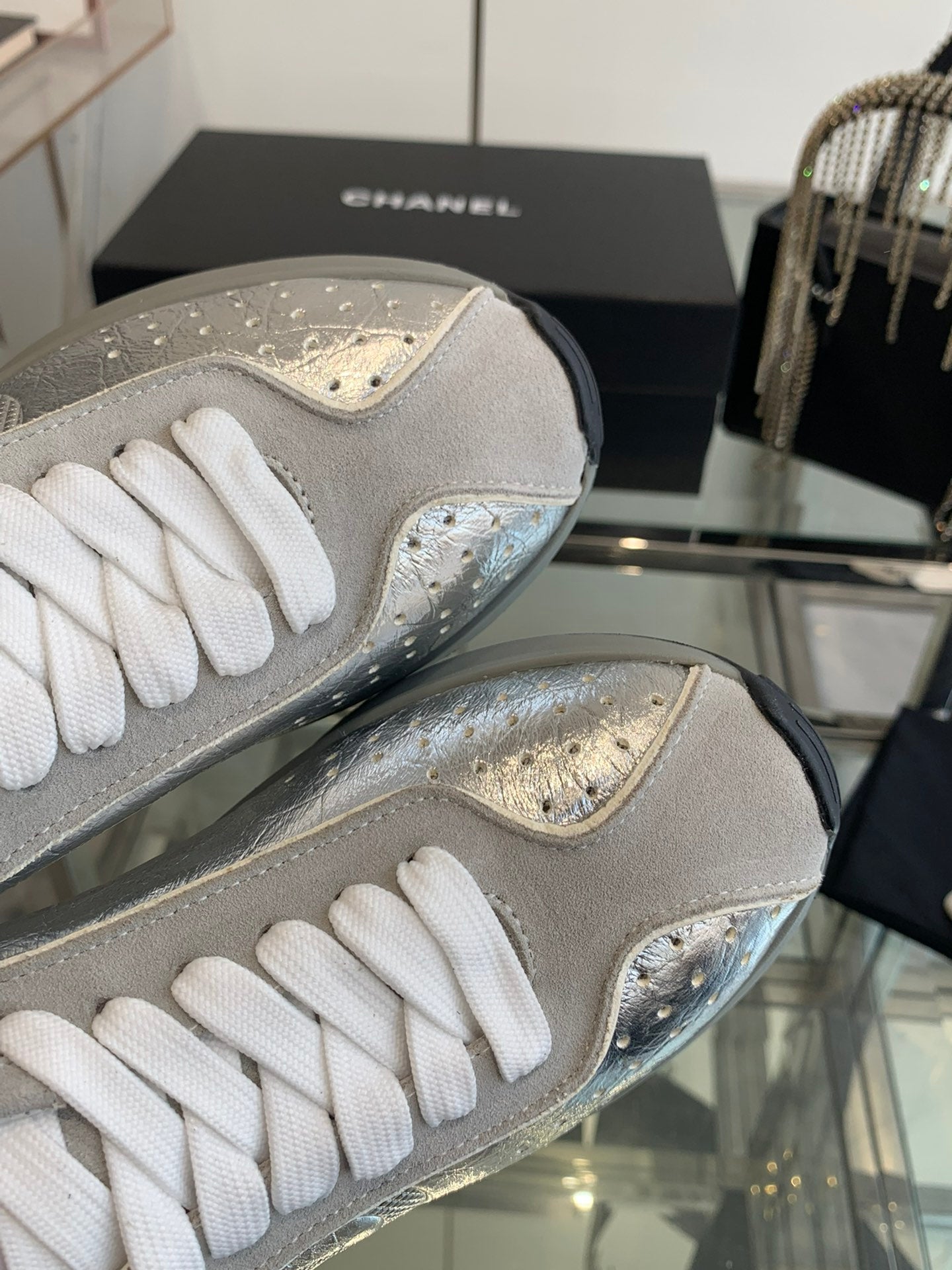 CC Sneaker Silver Pink Cowhide 204114