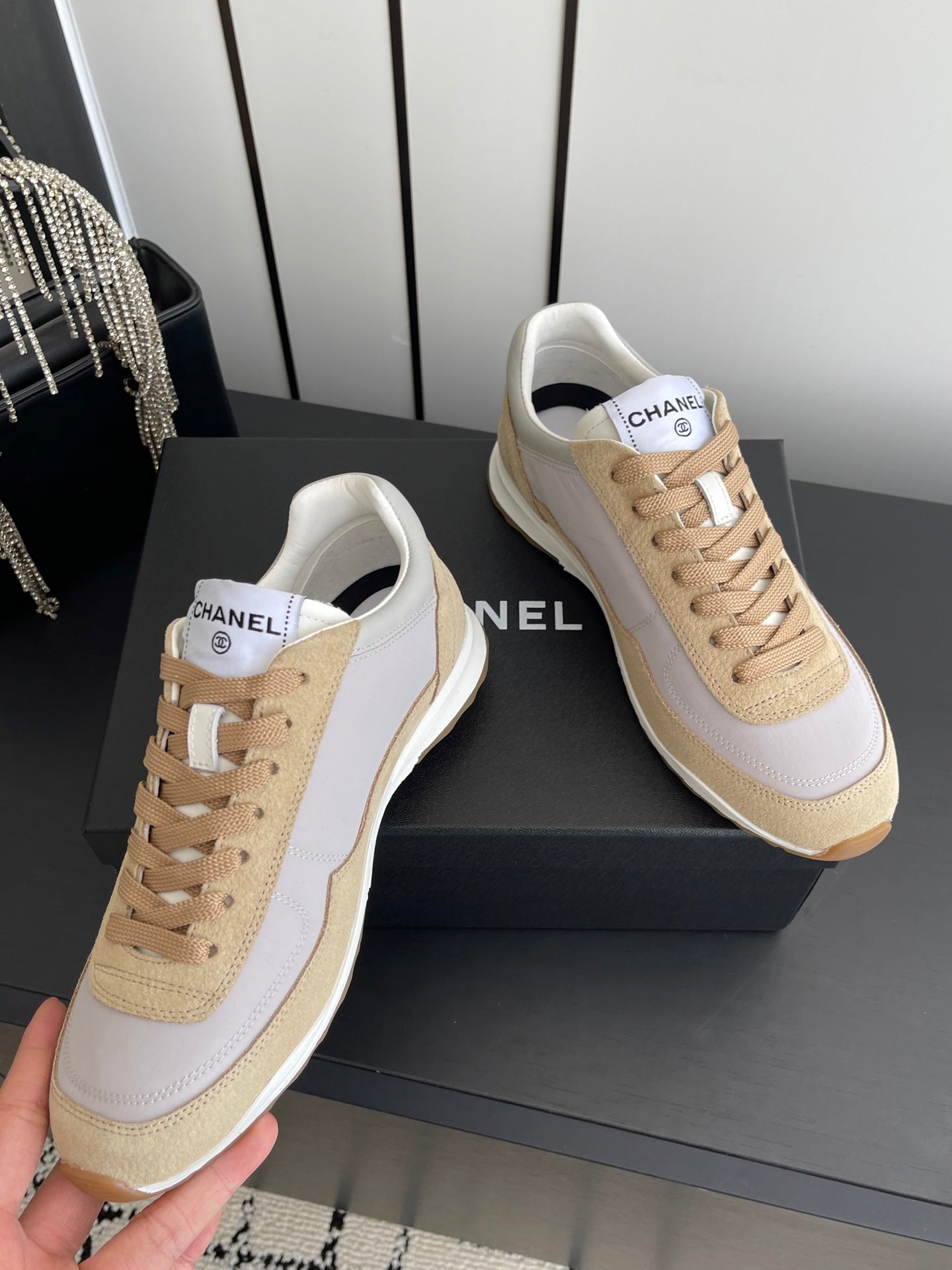 Channel 2026 Sneaker Brown Fabric And Calfskin Suede 895744