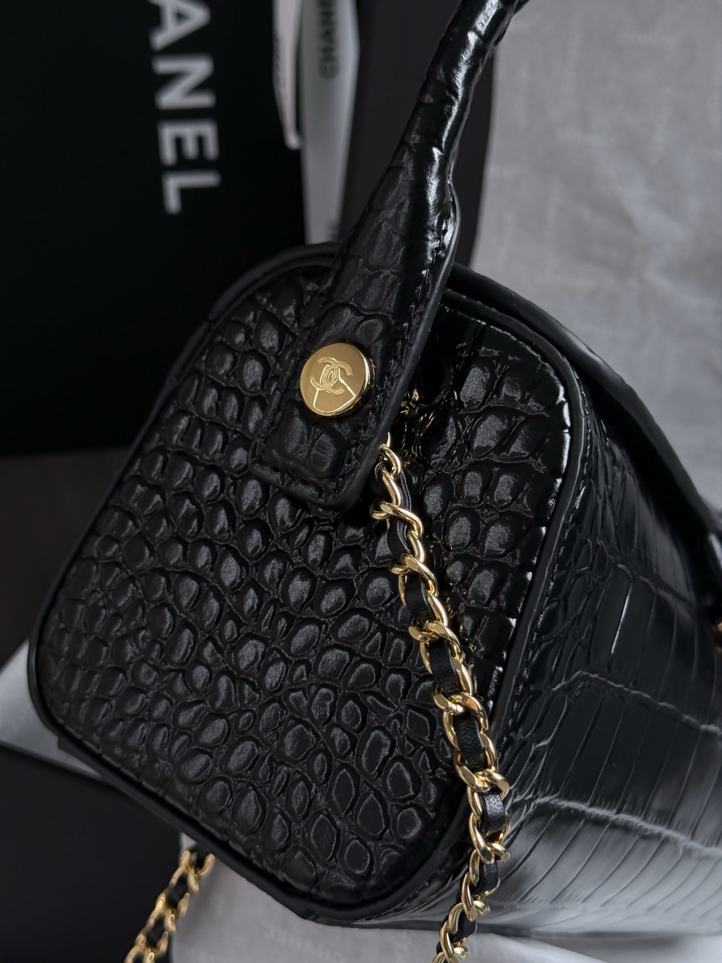 Chanel 2026 Crocodile Embossed Bowling Bag 23cm Calfskin