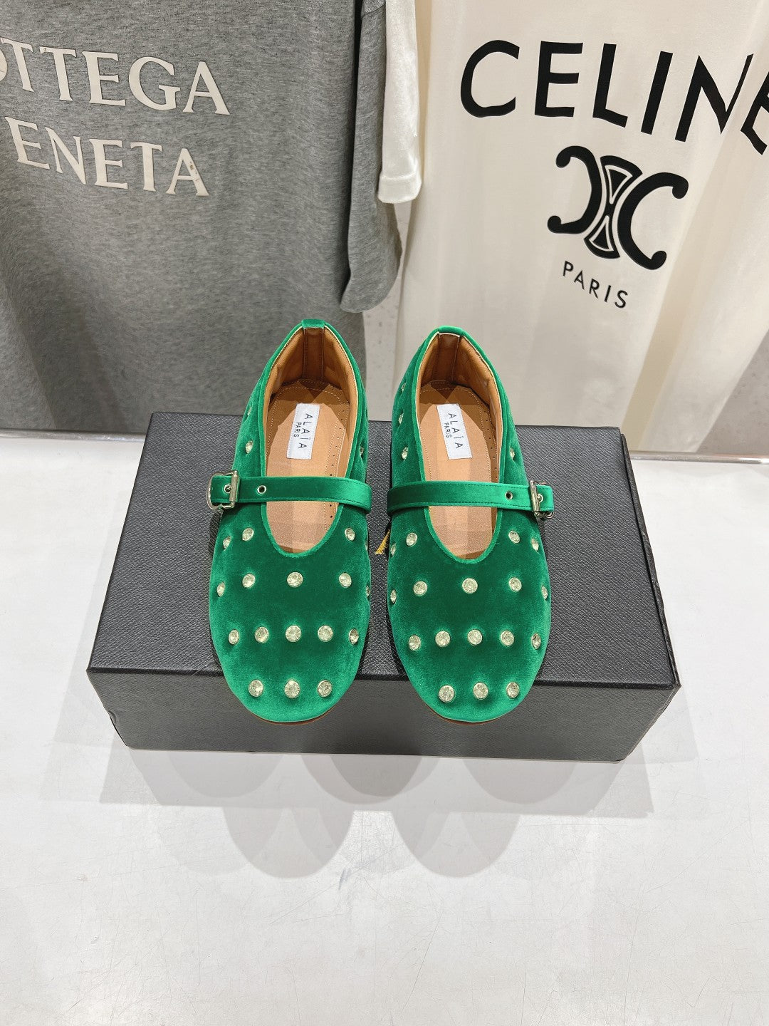 Alaila Ballet Flats In Green Velvet With Rhinestones 972004