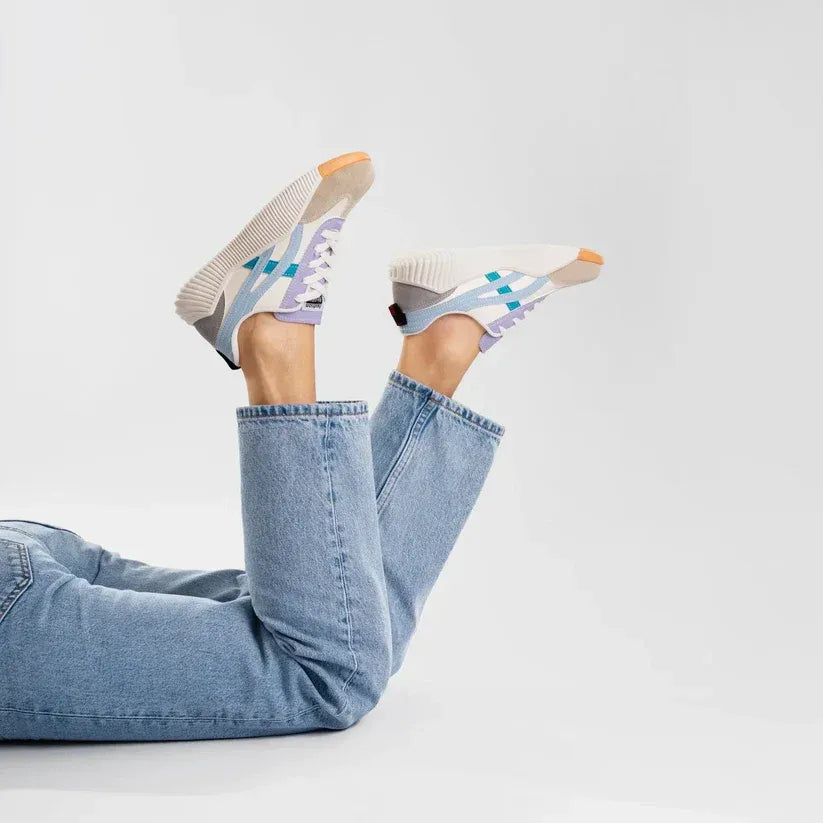 Everyday Comfort Sneakers #VEV35057