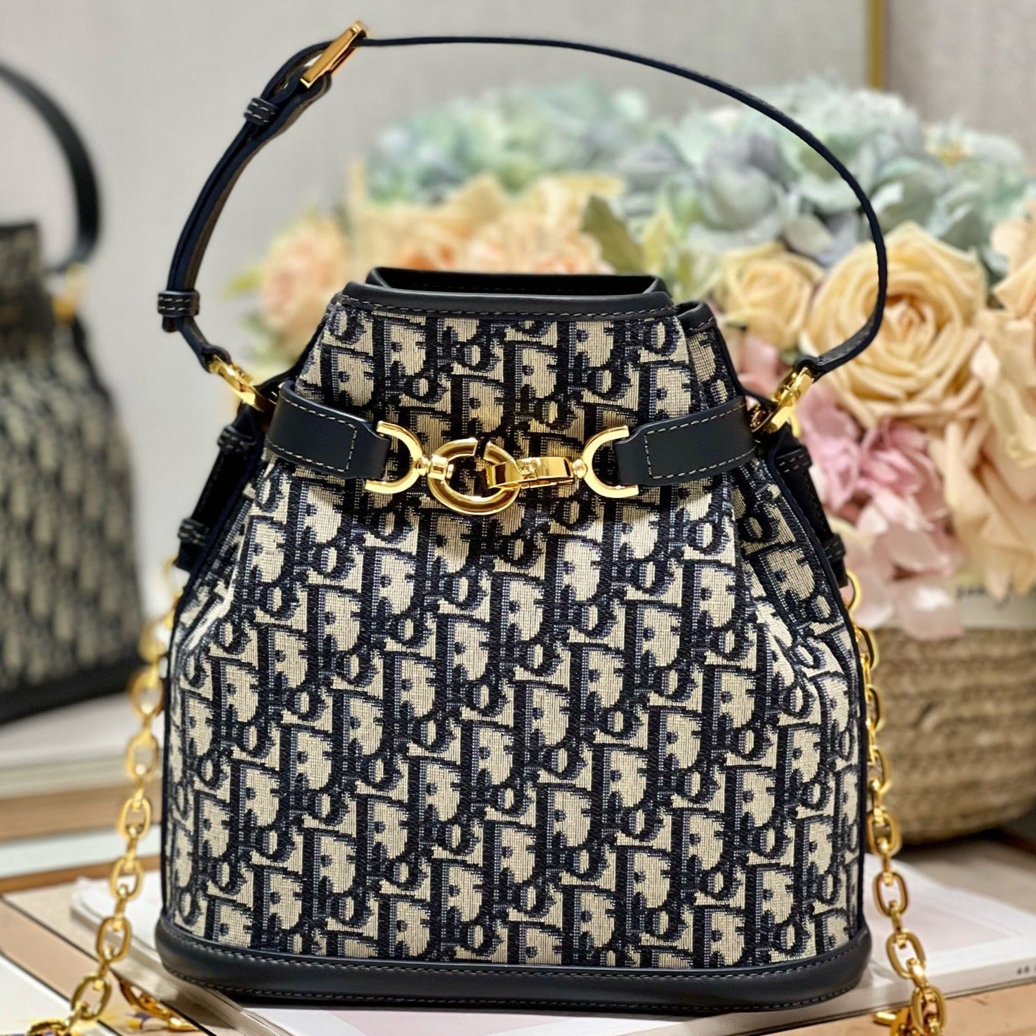 Dior Bucket